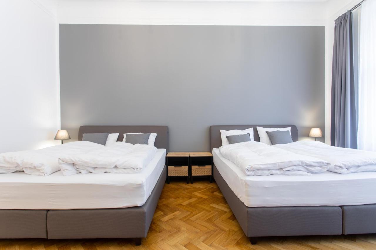 Spacious Apartments Near The River Прага Экстерьер фото